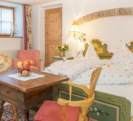 Bergschloessl - Very Special Hotel St. Anton am Arlberg