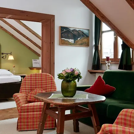 Bergschloessl - Very Special Hotel St. Anton am Arlberg