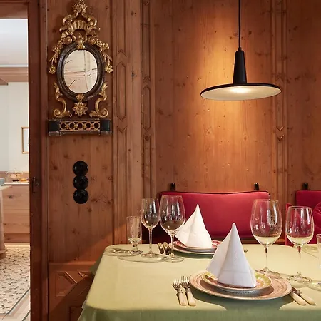 Bergschloessl - Very Special 4*