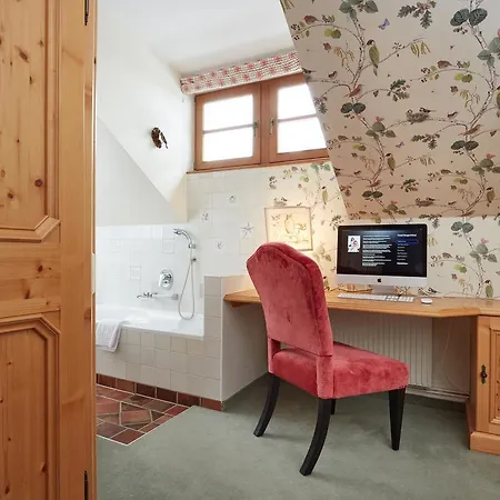 Hotell Bergschloessl - Very Special Sankt Anton am Arlberg