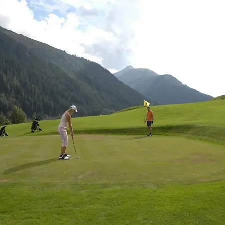 Bergschloessl - Very Special Hotel Sankt Anton am Arlberg