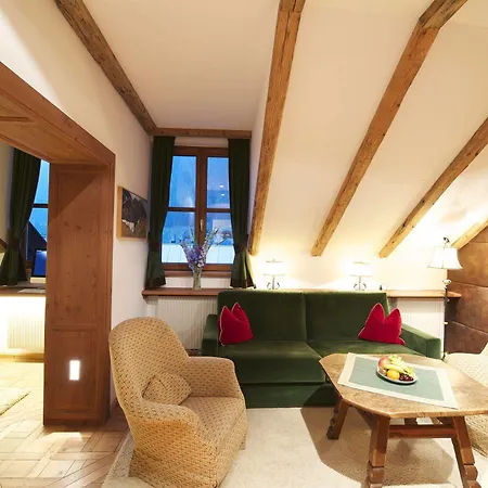 Bergschloessl - Very Special Hotel Sankt Anton am Arlberg